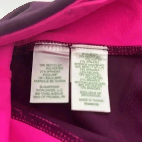 Lilly Pulitzer Luxletic Weekender High rise legging Cherry Ganache- size small - Picture 8 of 10